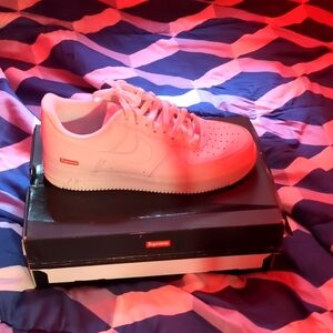 Supreme Air Force 1s
